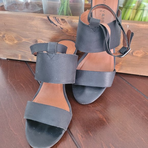 Lucky brand heeled scrappy sandal - Picture 1 of 5